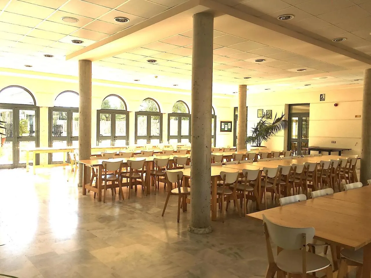 Successuni Fussball ️Camp Ξενοδοχείο Χέρεζ Hostel